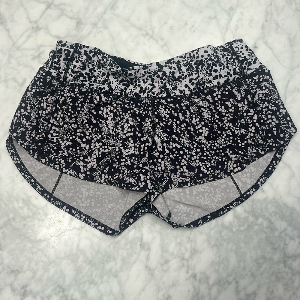 Lululemon Speed Up Low-Rise Lined Short 2.5 Inch